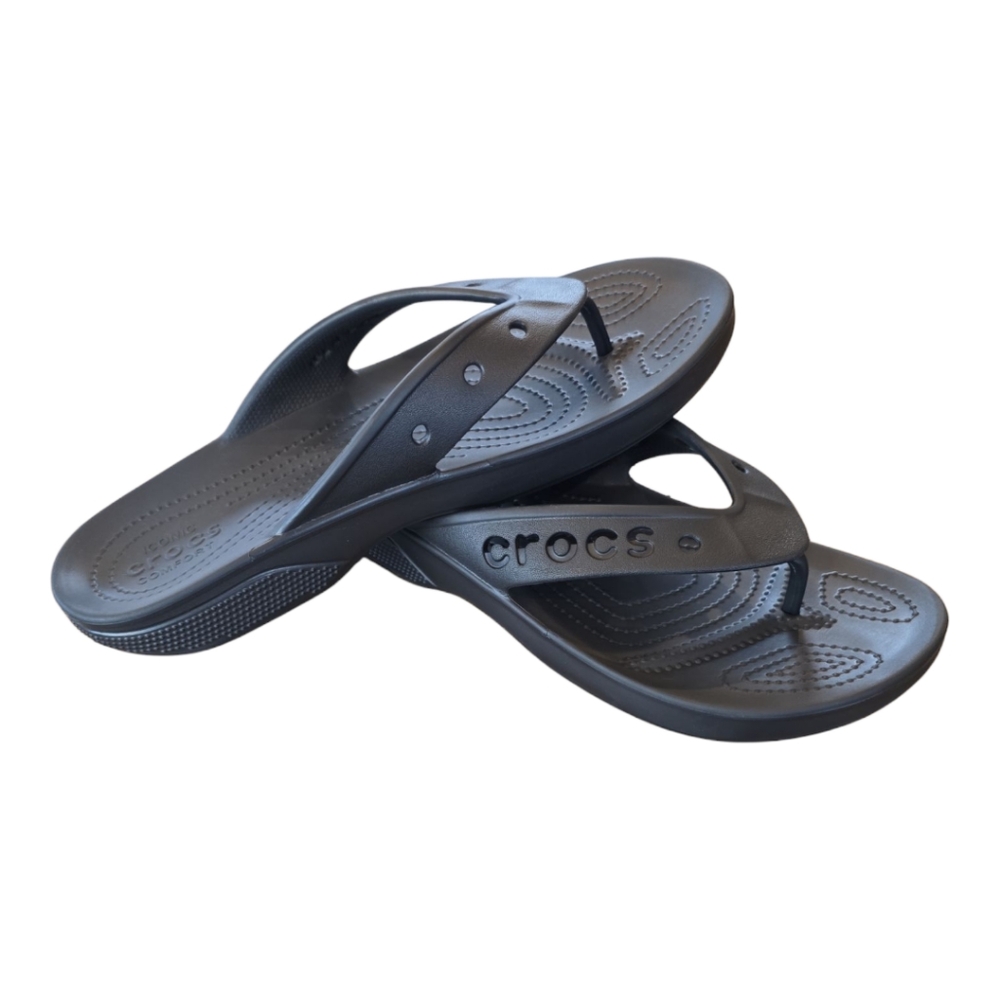 CROCS Classic Flip NWOT in Black Size Men's 10 Women's 12 Black